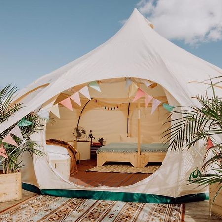 Glampingresort Raus Am See In Spaden Schiffdorf Ngoại thất bức ảnh