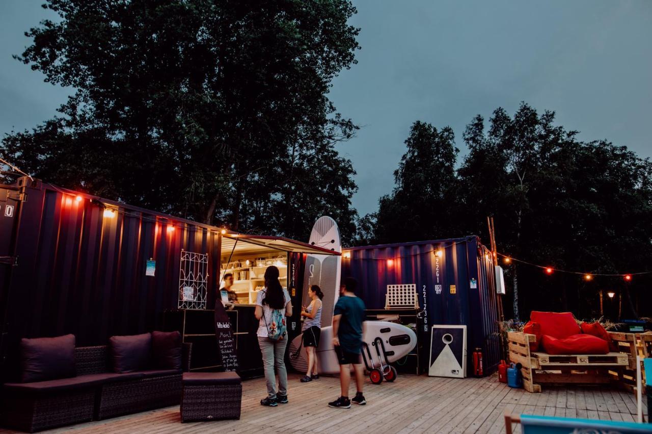 Glampingresort Raus Am See In Spaden Schiffdorf Ngoại thất bức ảnh